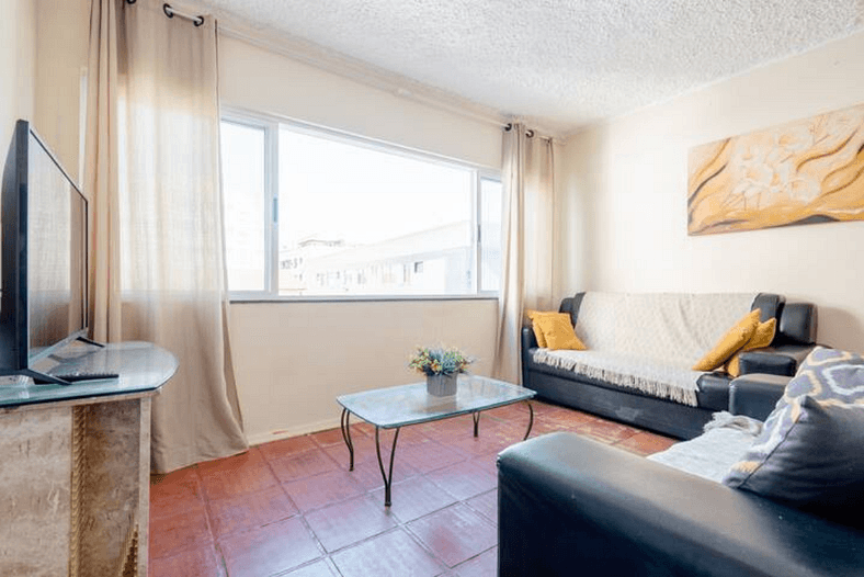 Apartamento com garagem, a beira mar em Arraial do Cabo